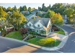 1924 Nw WALLACE Rd, Mc Minnville, OR 97128