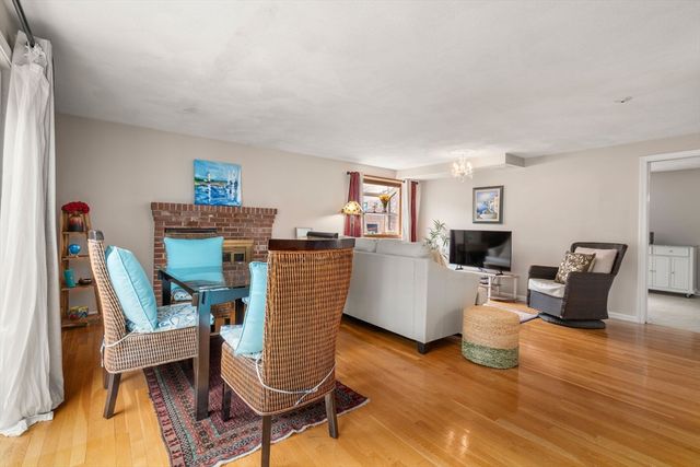 1 Circuit Lane D, Watertown, MA 02472