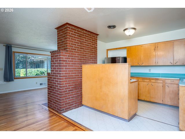 4846 Se 63RD Ave, Portland, OR 97206