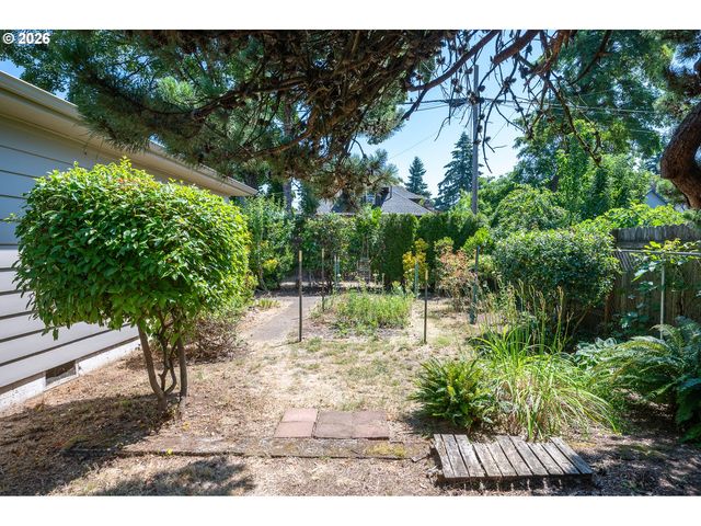 4846 Se 63RD Ave, Portland, OR 97206