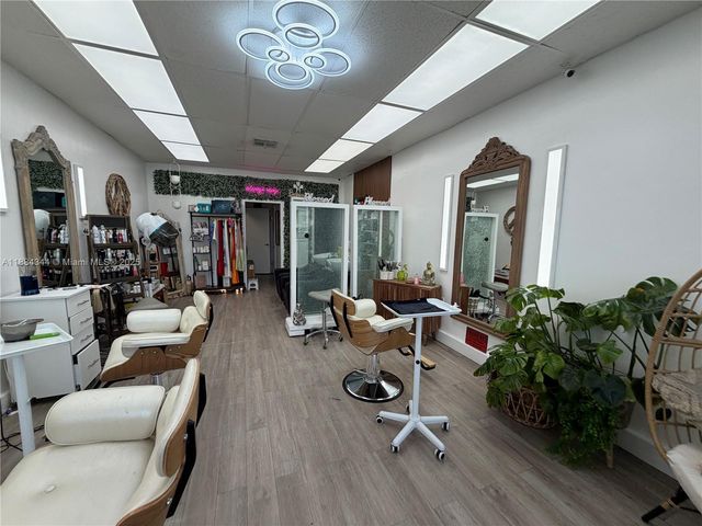 601 SW 57th Ave, Miami, FL 33144