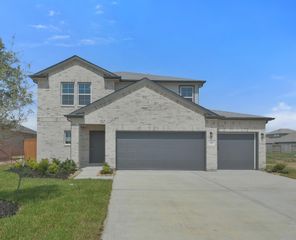 67 Leon Way, Dayton, TX 77535