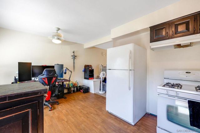 12425 27 Julian Ave, San Diego, CA 92040