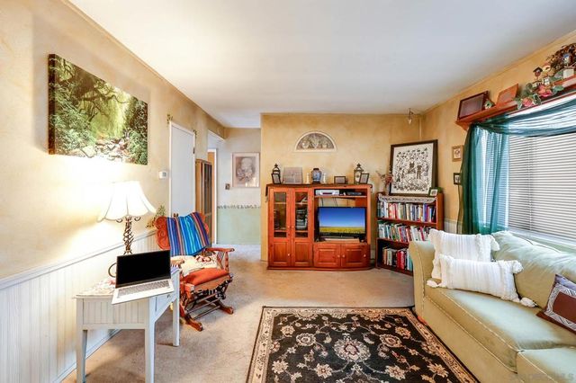 12425 27 Julian Ave, San Diego, CA 92040