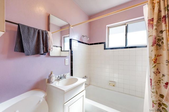 12425 27 Julian Ave, San Diego, CA 92040