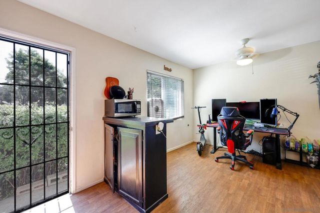 12425 27 Julian Ave, San Diego, CA 92040