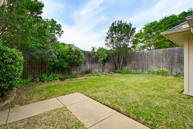 2905 Valleyview Drive, Grapevine, TX 76051