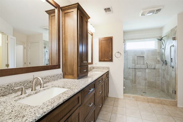 2905 Valleyview Drive, Grapevine, TX 76051