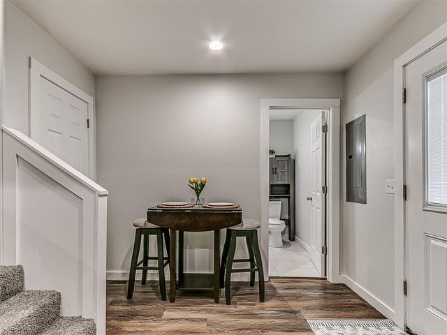 1214 E Harrison Avenue, Guthrie, OK 73044