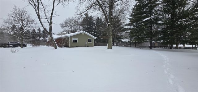 4248 Stutzman Street, Brethren, MI 49619