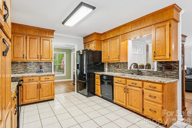6366 Green Oak Drive, Stanfield, NC 28163