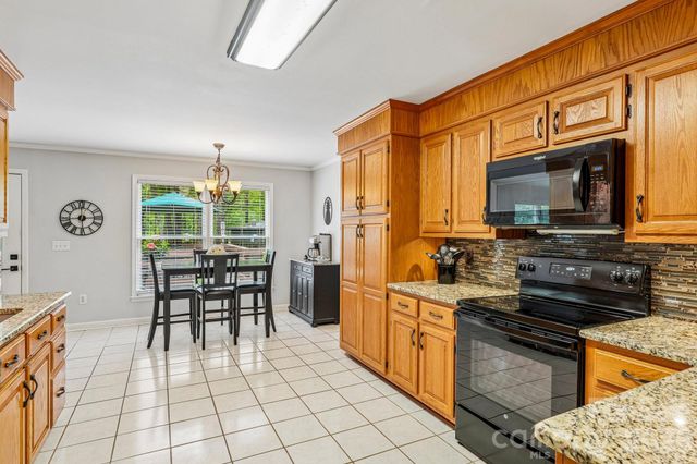 6366 Green Oak Drive, Stanfield, NC 28163