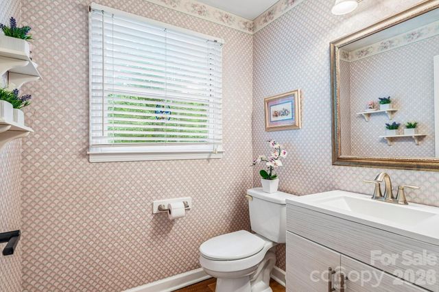 6366 Green Oak Drive, Stanfield, NC 28163