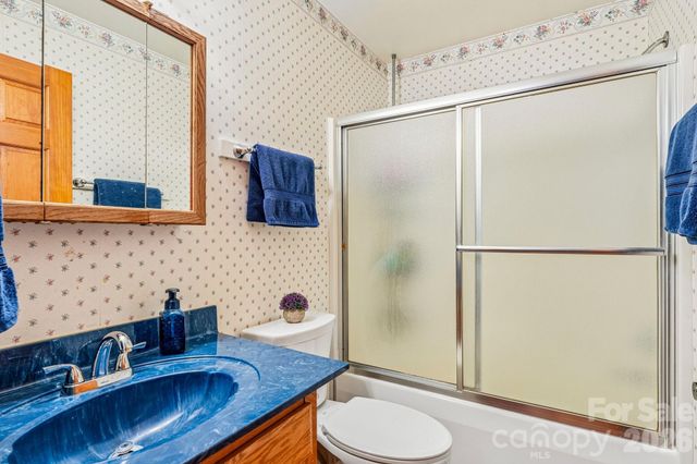 6366 Green Oak Drive, Stanfield, NC 28163
