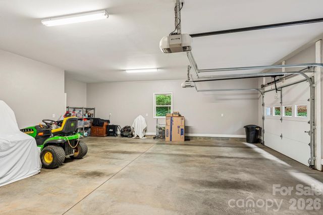 6366 Green Oak Drive, Stanfield, NC 28163