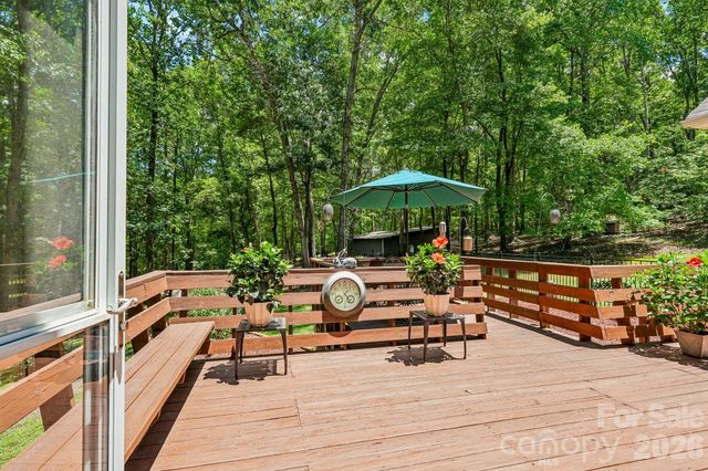 6366 Green Oak Drive, Stanfield, NC 28163