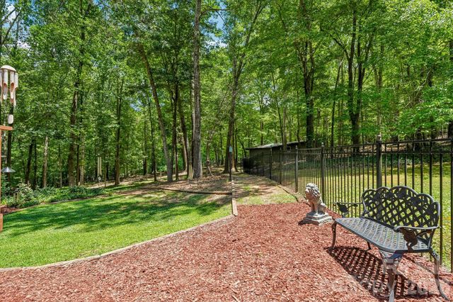 6366 Green Oak Drive, Stanfield, NC 28163