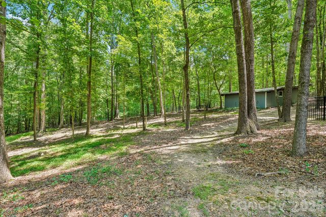 6366 Green Oak Drive, Stanfield, NC 28163
