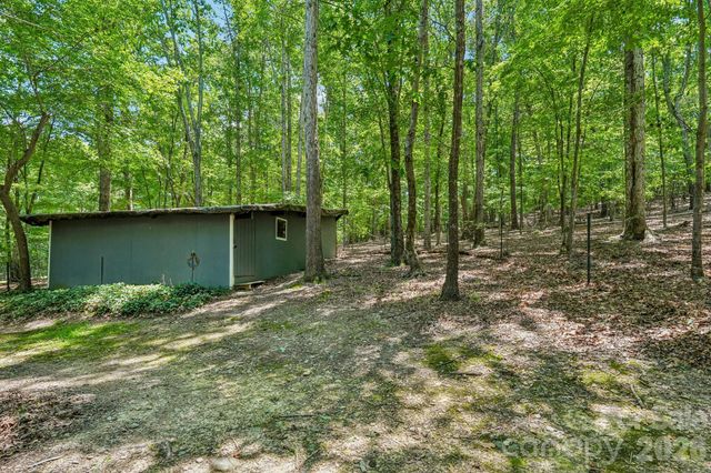 6366 Green Oak Drive, Stanfield, NC 28163