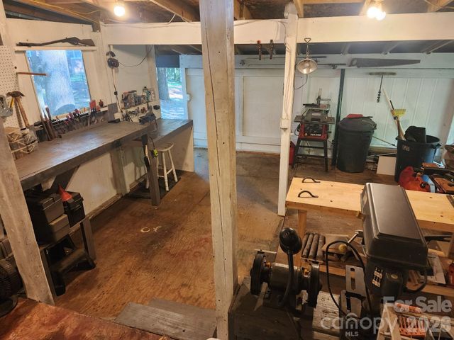 6366 Green Oak Drive, Stanfield, NC 28163