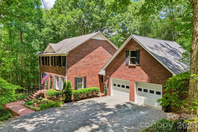 6366 Green Oak Drive, Stanfield, NC 28163
