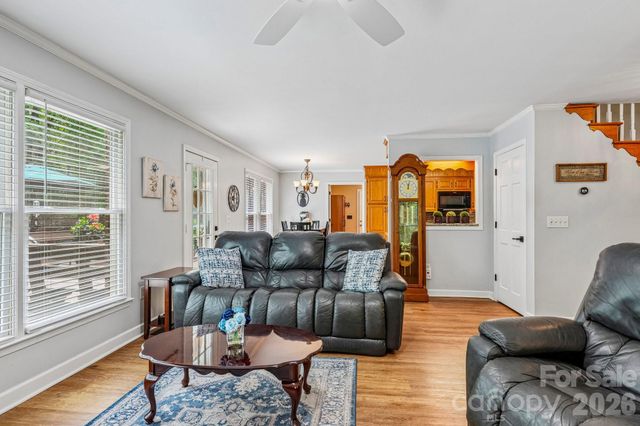 6366 Green Oak Drive, Stanfield, NC 28163