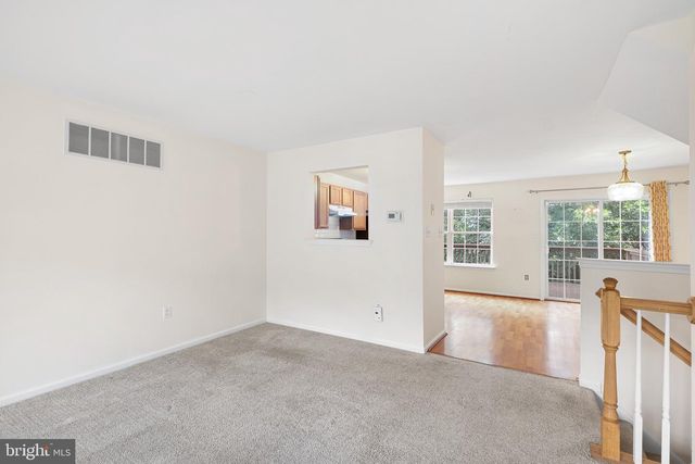 7 EMANDAN LN, Hockessin, DE 19707