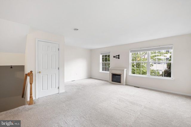 7 EMANDAN LN, Hockessin, DE 19707
