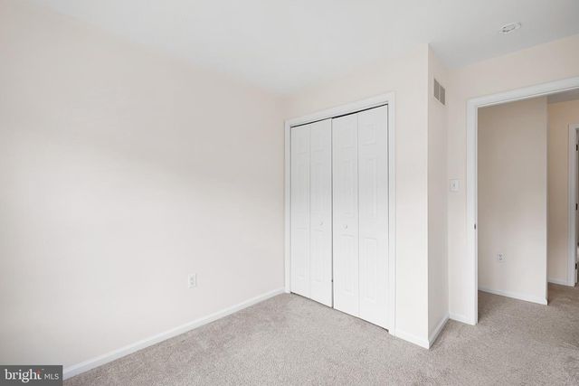 7 EMANDAN LN, Hockessin, DE 19707