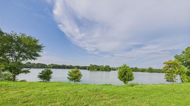 10114 Serrano Park Drive, Houston, TX 77075
