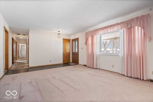 8405 Bishops Lane, Indianapolis, IN 46217