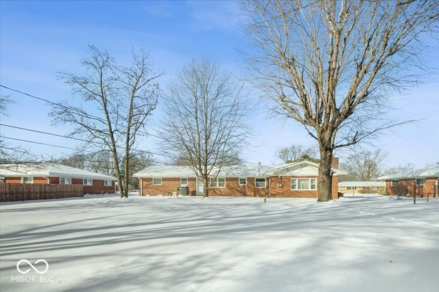 8405 Bishops Lane, Indianapolis, IN 46217