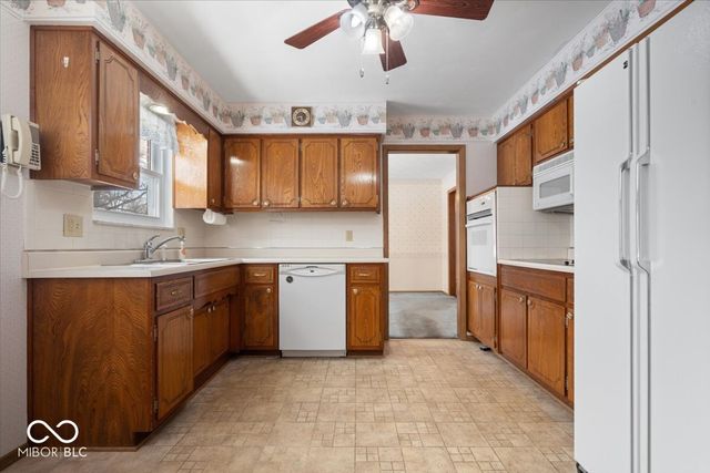 8405 Bishops Lane, Indianapolis, IN 46217