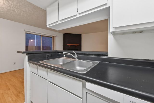 2800 Jeanetta Street 2003, Houston, TX 77063