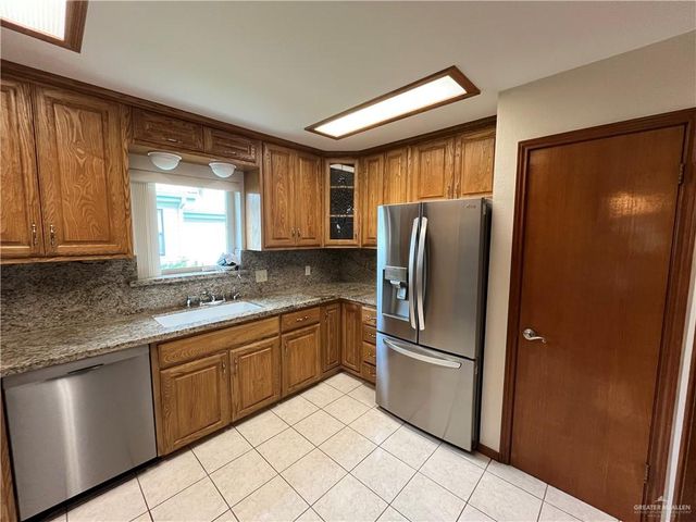 419 Northcutt Drive, Alamo, TX 78516