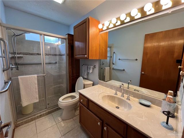 419 Northcutt Drive, Alamo, TX 78516