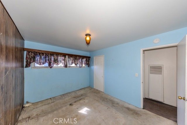 690 Capital Street, Costa Mesa, CA 92627