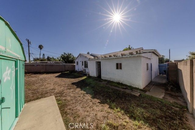 690 Capital Street, Costa Mesa, CA 92627