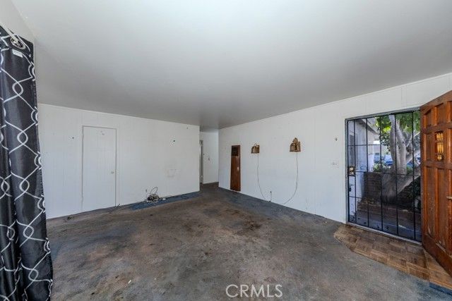 690 Capital Street, Costa Mesa, CA 92627