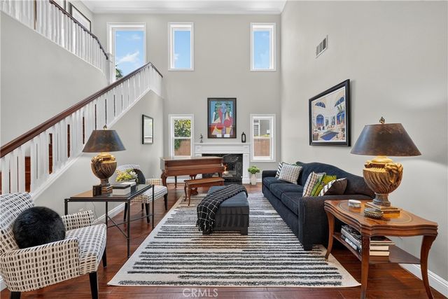 8 Castlebar, Irvine, CA 92618