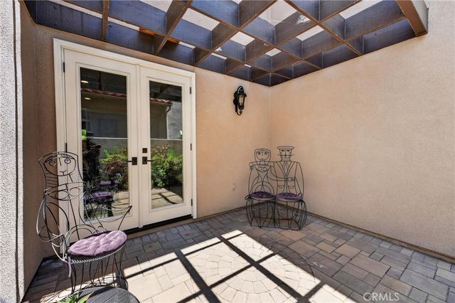8 Castlebar, Irvine, CA 92618