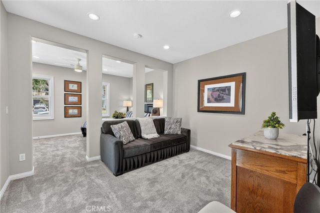 8 Castlebar, Irvine, CA 92618