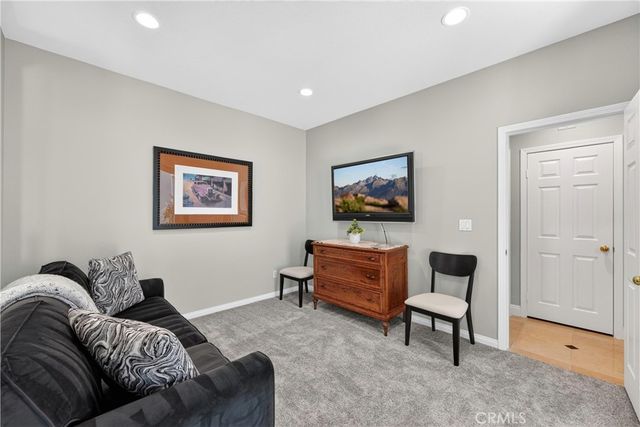 8 Castlebar, Irvine, CA 92618