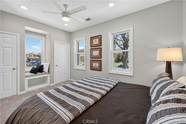 8 Castlebar, Irvine, CA 92618