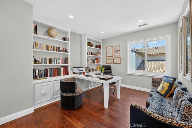 8 Castlebar, Irvine, CA 92618