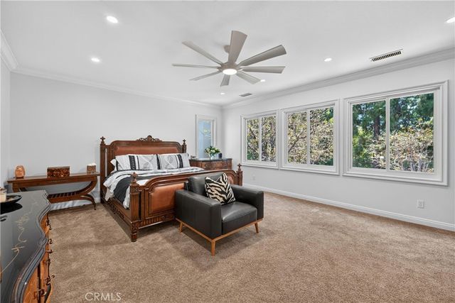 8 Castlebar, Irvine, CA 92618
