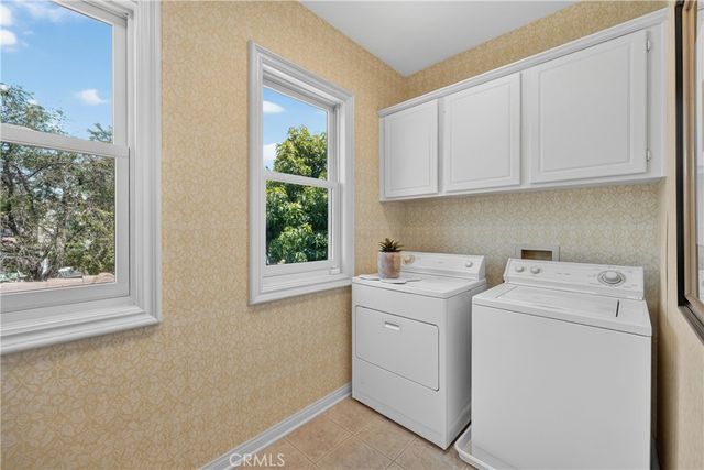 8 Castlebar, Irvine, CA 92618