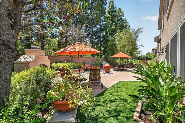 8 Castlebar, Irvine, CA 92618