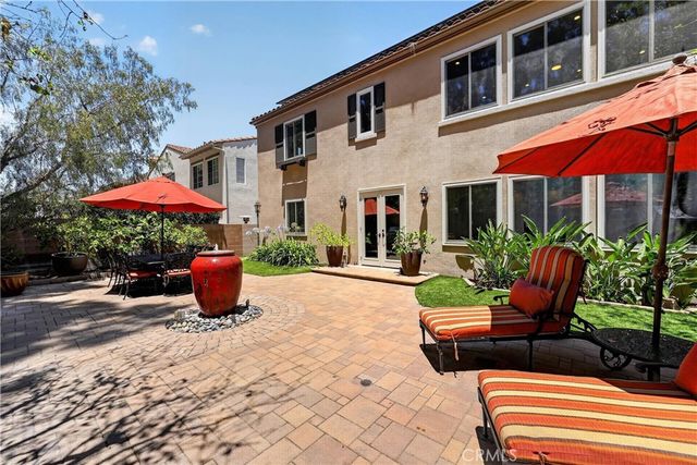 8 Castlebar, Irvine, CA 92618