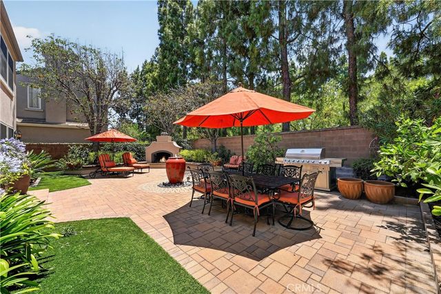 8 Castlebar, Irvine, CA 92618